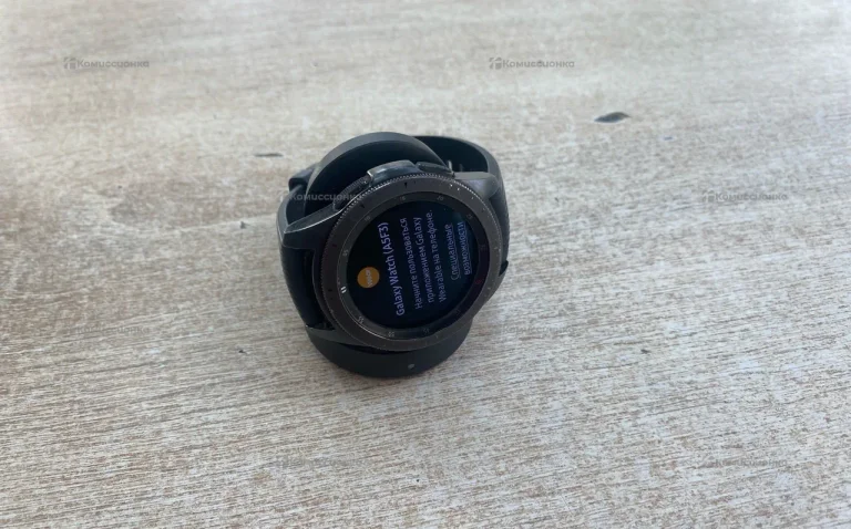 Часы  Samsung Watch sm-R810 black