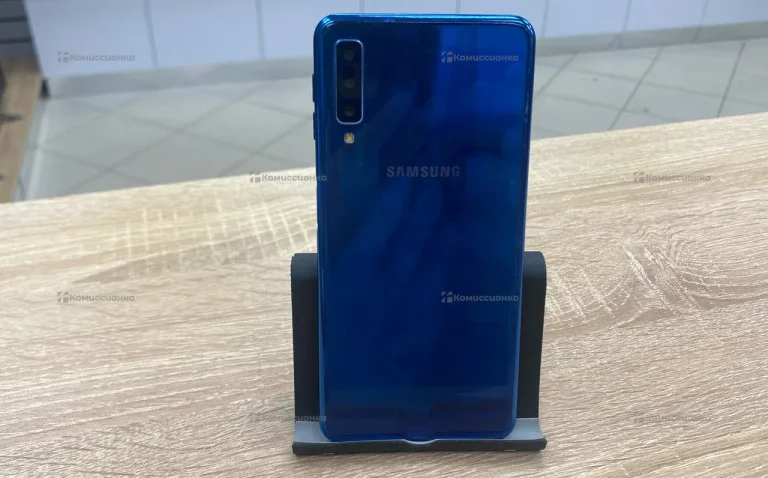 Samsung Galaxy A7 (2018) 4/64 ГБ