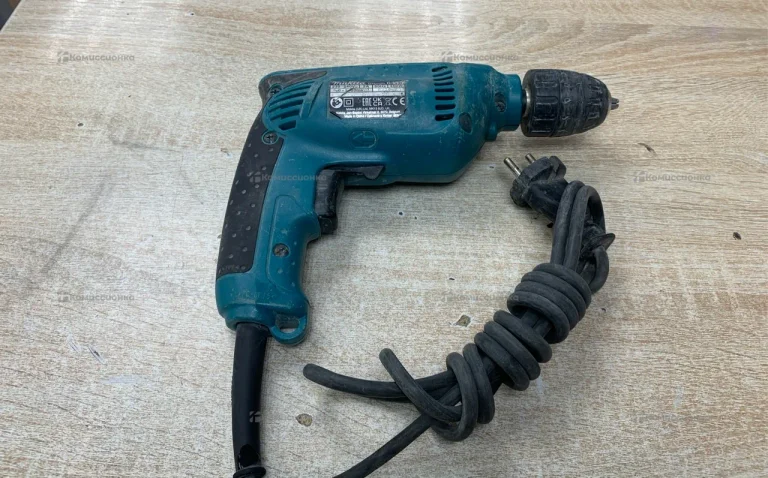 Дрель Makita 6413