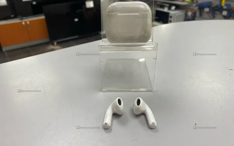 Наушники  AirPods 4