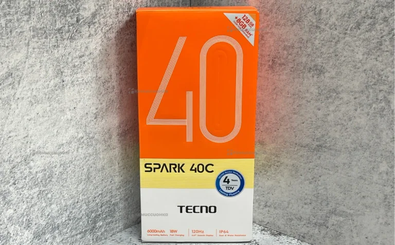 Tecno Spark 40C 4/128 ГБ