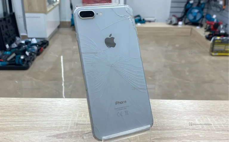 Apple iPhone 8 Plus 3/64 ГБ