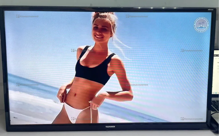 Телевизор Telefunken TF-LED32S81T2S