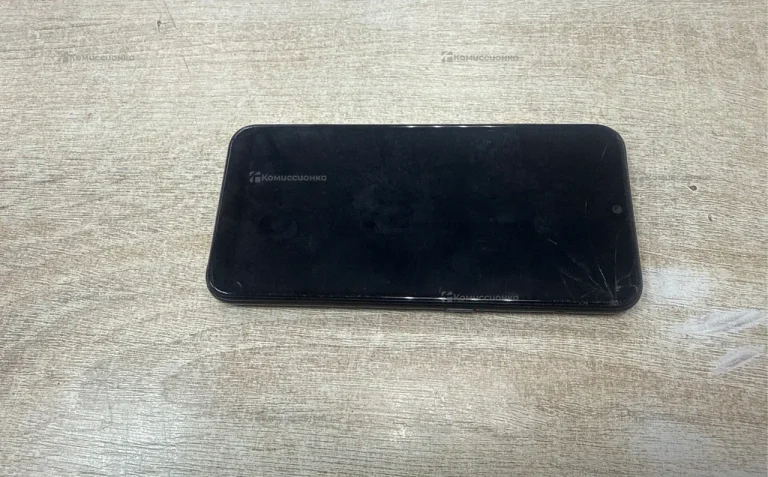 Samsung Galaxy A01 2/16 ГБ
