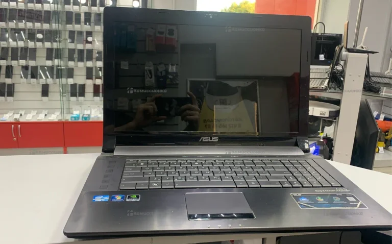 Ноутбук  ASUs