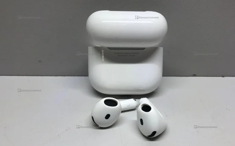Наушники  AirPods 4