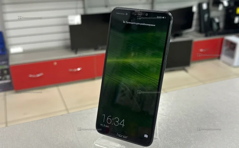 Honor 8C 3/32 ГБ