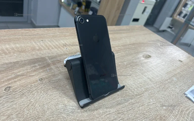Apple iPhone 8 128Gb