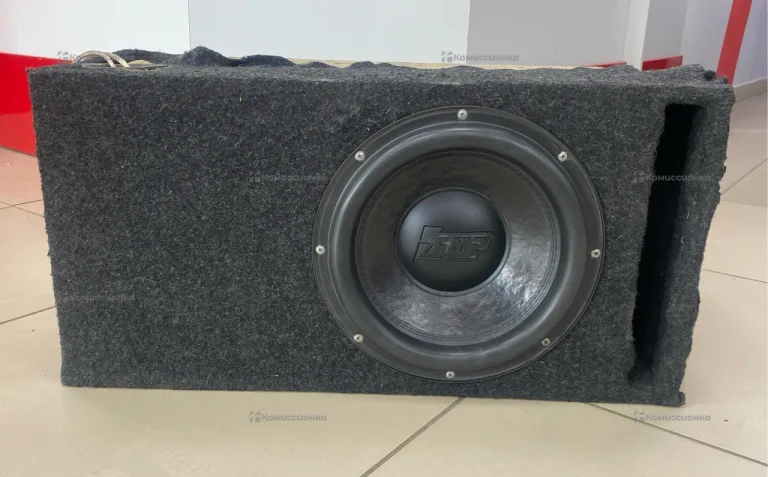 Сабвуфер  AMP mass-300 12D2