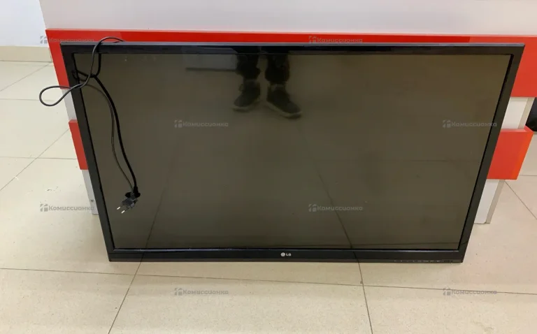 Телевизор LG 42LM615T