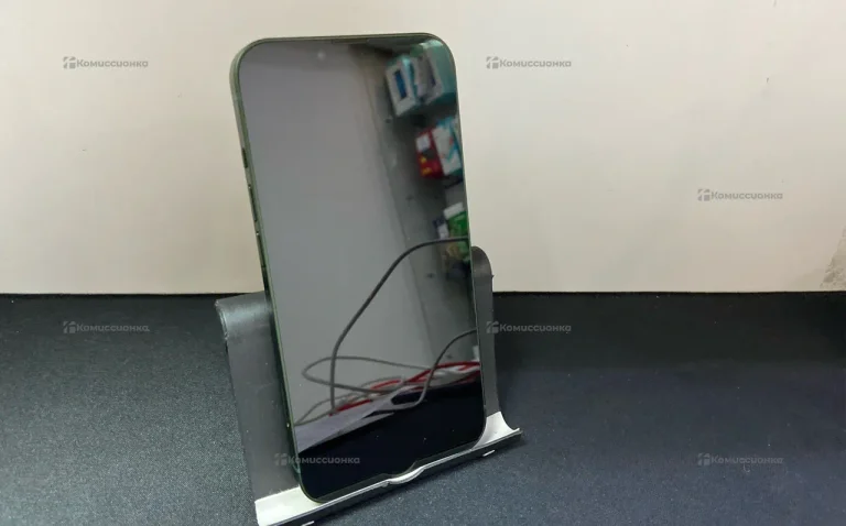Apple iPhone 13 4/128 ГБ