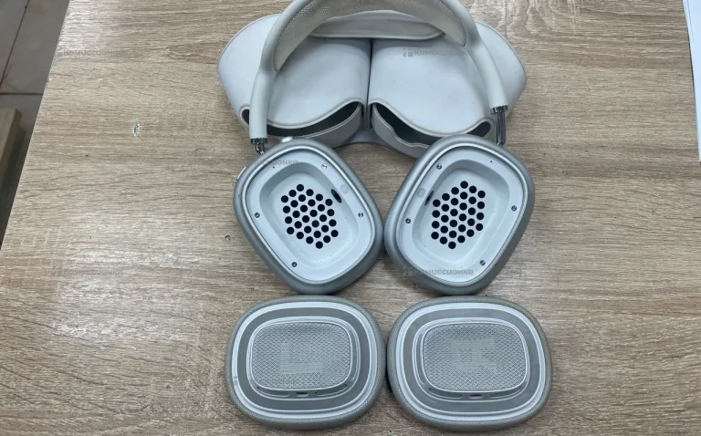 Наушники  Apple AirPods Max