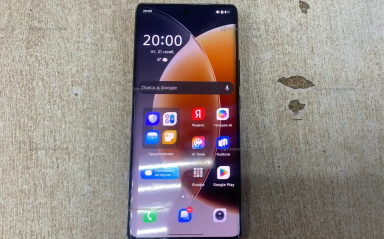 Tecno Camon 30S 6/128 ГБ