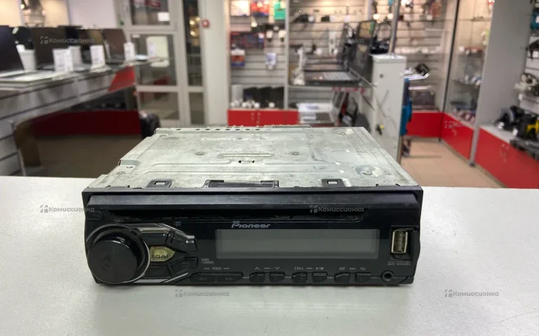 Автомагнитола  Pioneer DEH-1800UBG