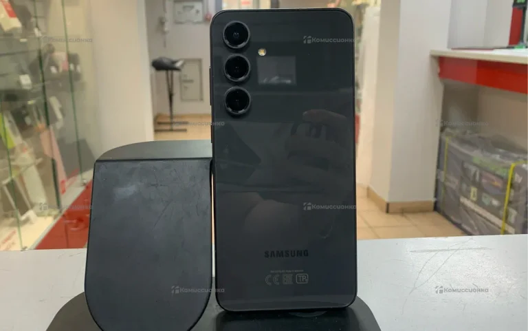 Samsung Galaxy S24 FE 8/128 ГБ