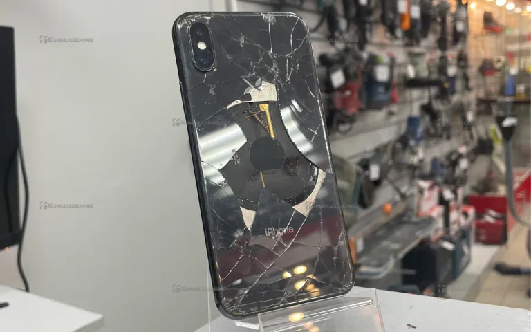 Apple iPhone X 3/64 ГБ