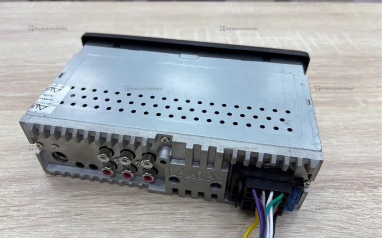 Автомагнитола Aura AMH-78DSP