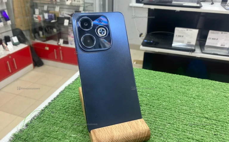 Infinix Hot 40i 8/128 ГБ