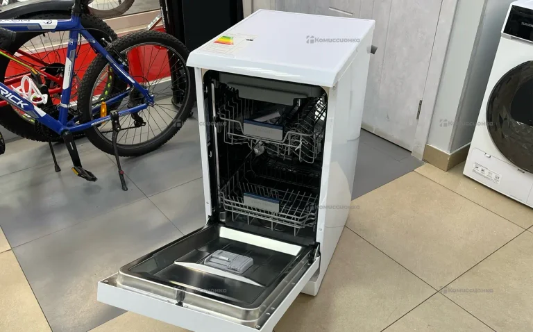 Посудомоечная машина Samsung DW50R4050FW