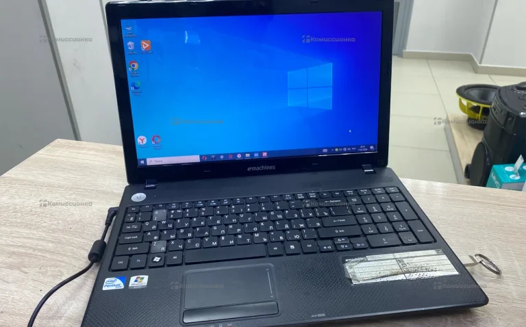 Ноутбук  e machines