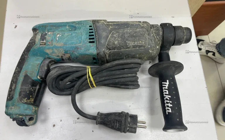 Перфоратор makita HR2470