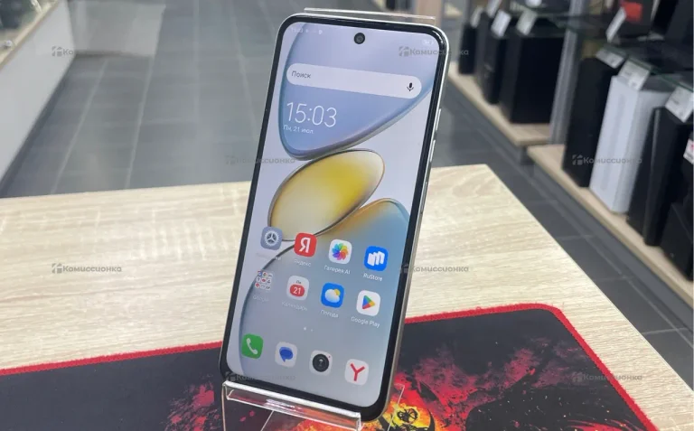Tecno SPARK Go 1 3/64