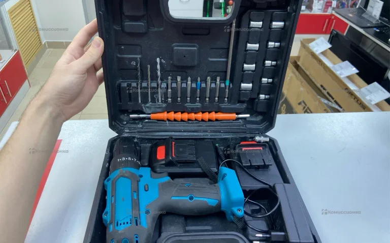 дрель-шуруповерт Makita (реплика)