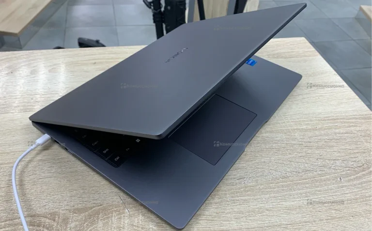 Ноутбук  Honor MagicBook x16