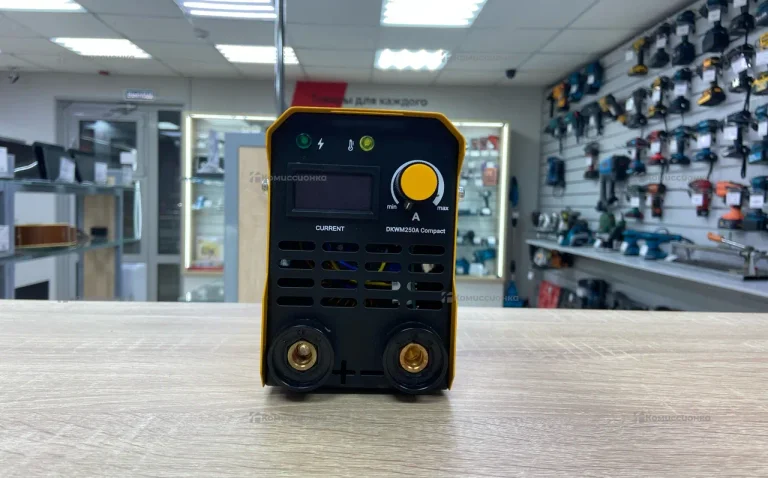 Сварочный аппарат инверторного типа DEKO DKWM250A