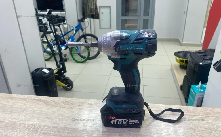 Аккумуляторный гайковерт Makita reply DF331D: