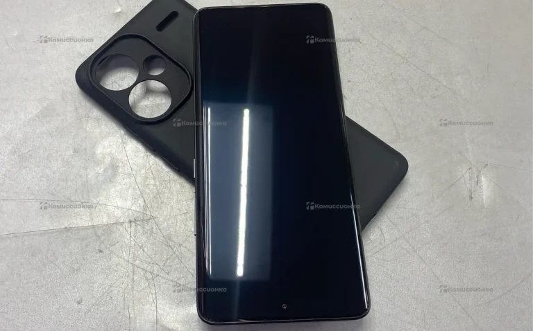 Xiaomi Redmi Note 13 Pro+ 8/256 ГБ