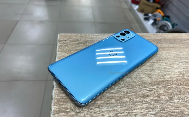 OnePlus 9R 8/256 ГБ