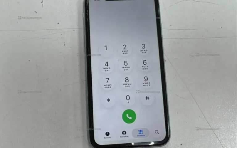 Apple iPhone 11 4/128 ГБ