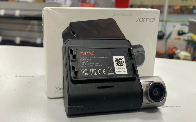 Видео регистратор 7OMAI Dash Cam Pro Plus A500