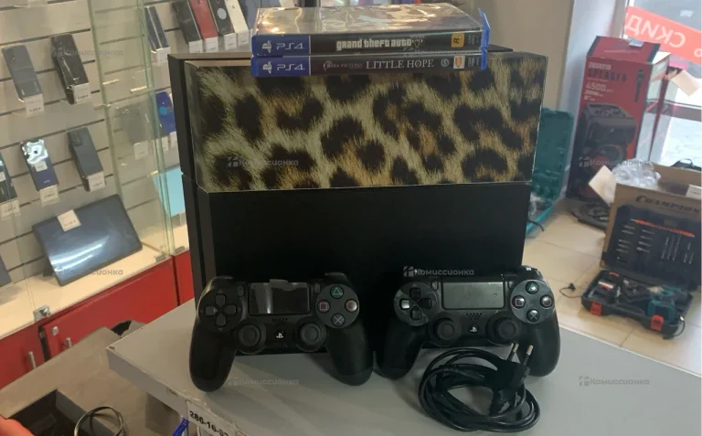 Приставка PS4. ps4 fat 500