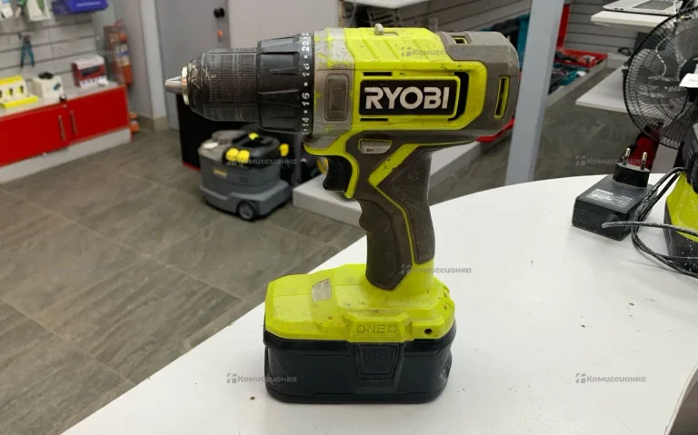 Шуруповерт Ryobi RDD18