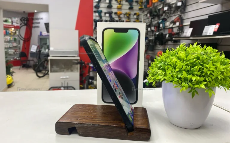 Apple iPhone 14 6/256 ГБ