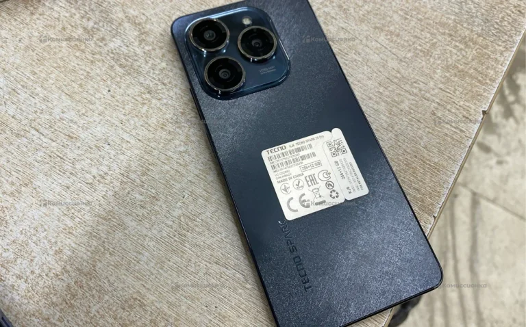 Tecno Spark 20 Pro 12/256 ГБ