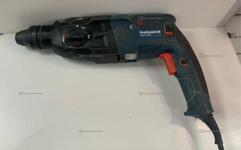 Перфоратор Bosch GBH 240