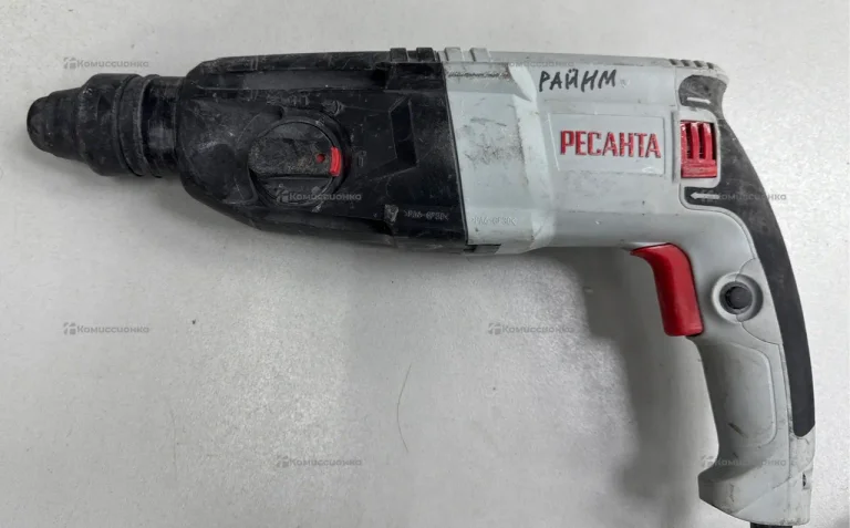 Перфоратор Ресанта П-28-800К