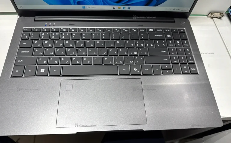 Ноутбук  Ninkear A15 air 2025