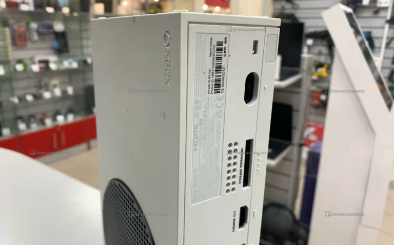 Приставка Xbox One S 500 ГБ
