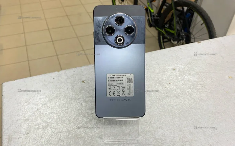 Tecno spark 30 8/256