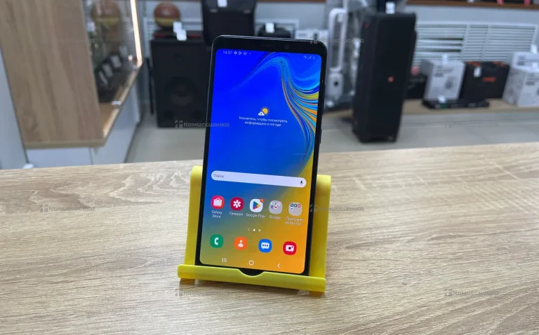 Samsung Galaxy A9 (2018) 6/128 ГБ