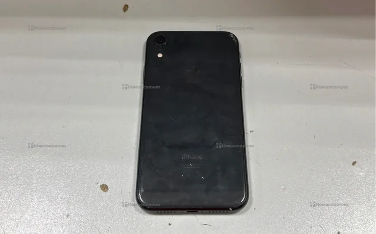 Apple iPhone XR 128 ГБ