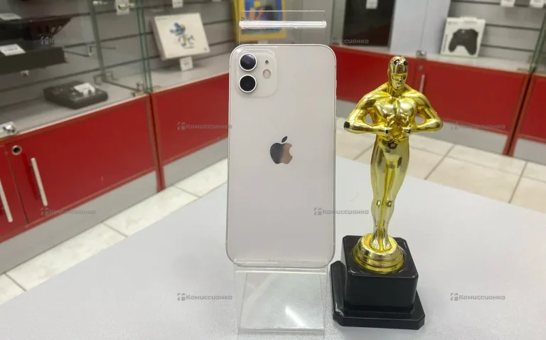 Apple iPhone 12 4/64 ГБ