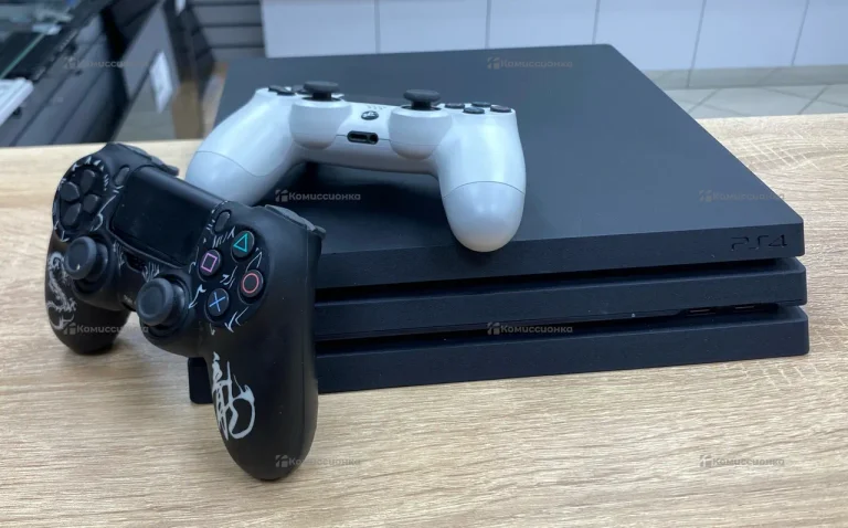 Приставка  ps4 pro 2tb