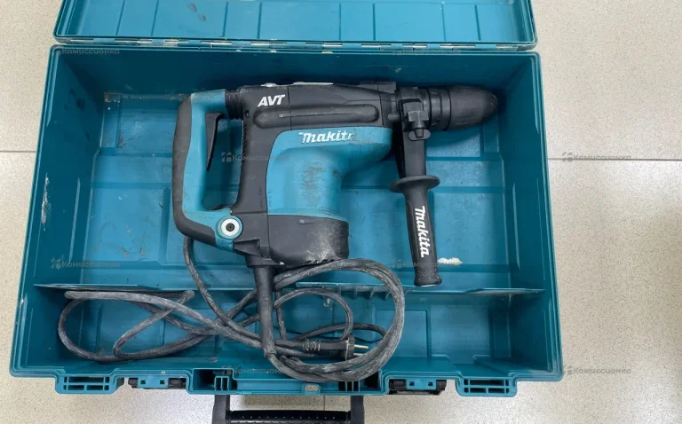 Перфоратор Makita 4011с
