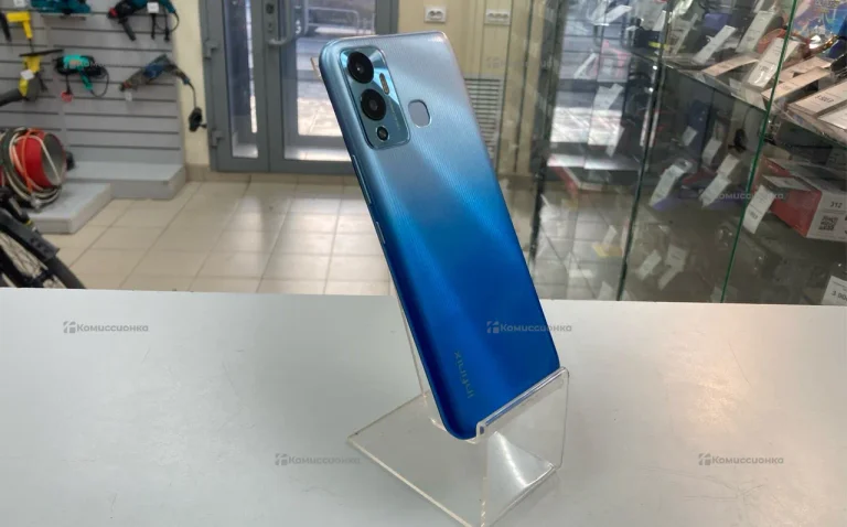 Infinix Hot 12 Play 4/64 ГБ.