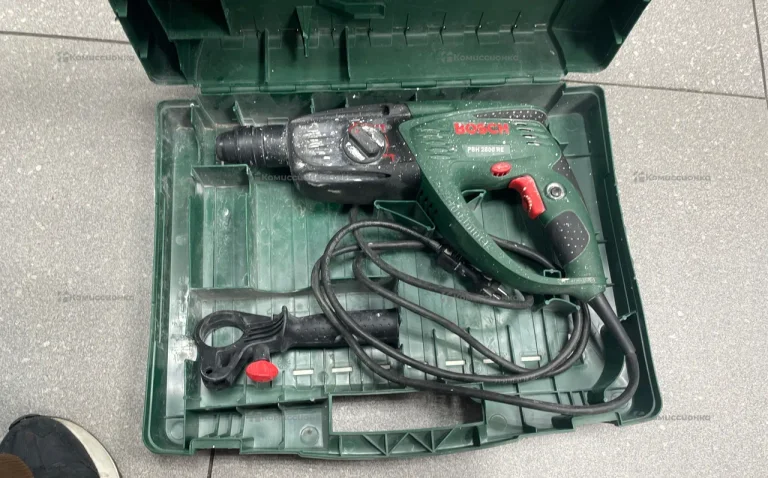 Перфоратор Bosch PBH 2800 RE